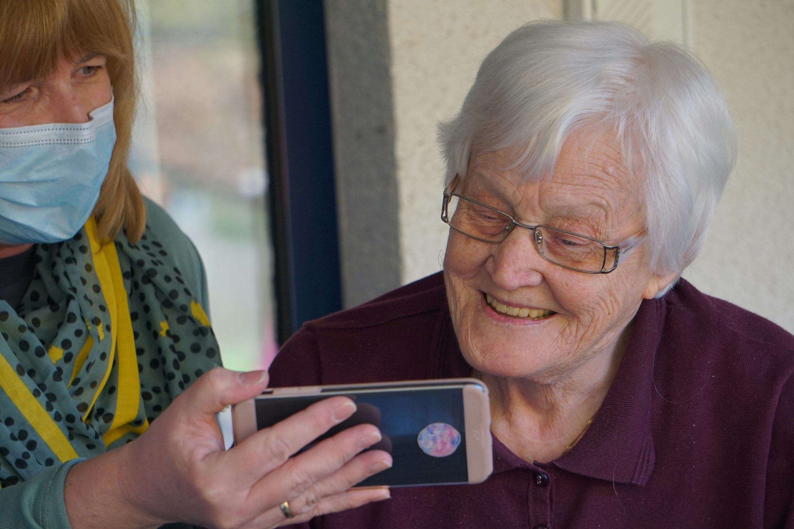 health care worker talking to aged care resident representing duty of care